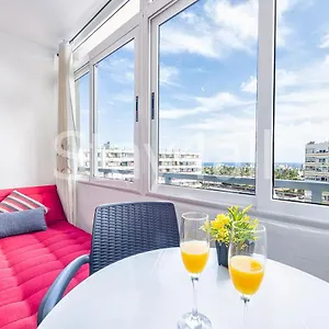 https://los-molinos-deluxe.in-canary-islands.com